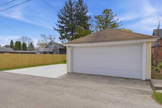 458 Michigan STREET, Port Washington, WI 53074