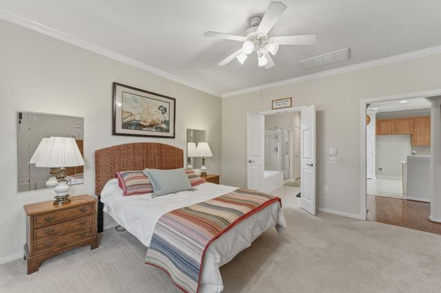 27 Paddington Court, Conroe, TX 77384