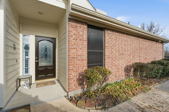 27 Paddington Court, Conroe, TX 77384