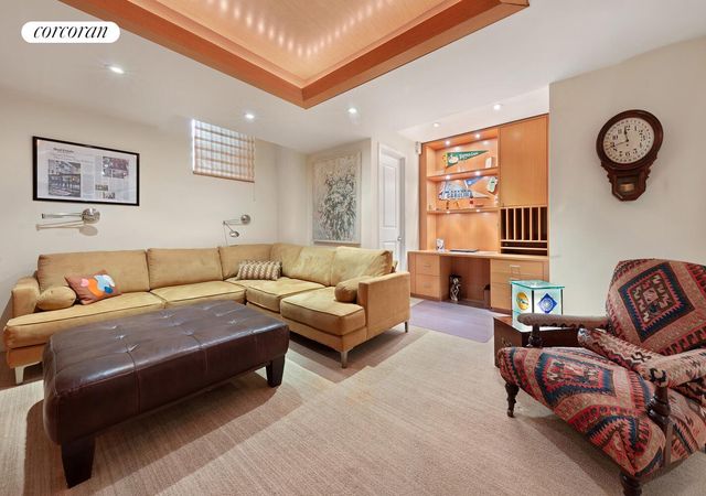 25 HARRISON Street, New York City, NY 10013