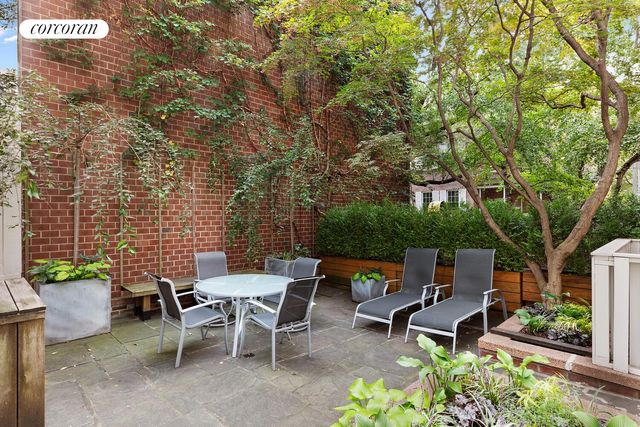25 HARRISON Street, New York City, NY 10013