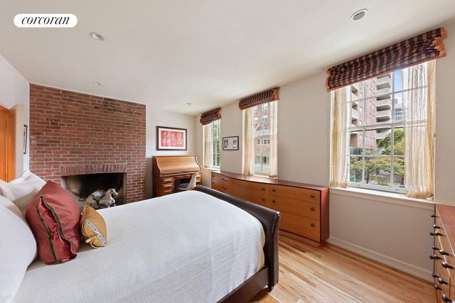 25 HARRISON Street, New York City, NY 10013