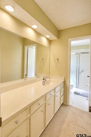 1109 Larkspur Ln, Tyler, TX 75703
