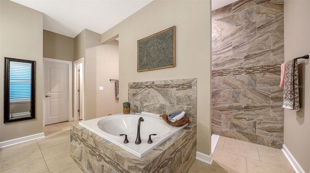 13071 UTOPIA LOOP, Bradenton, FL 34211