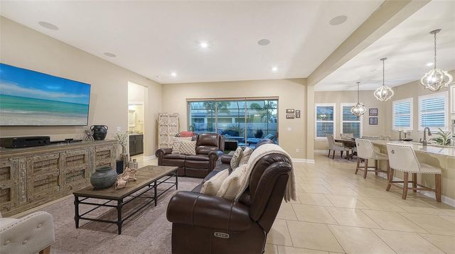 13071 UTOPIA LOOP, Bradenton, FL 34211