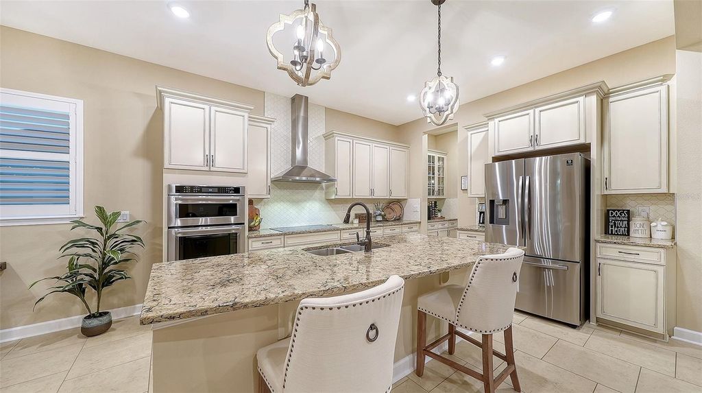 Image 22 of property listing at 13071 UTOPIA LOOP, Bradenton, FL 34211