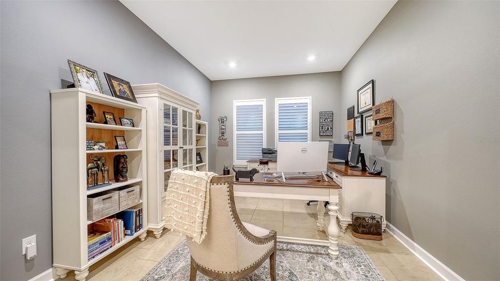 Image 46 of property listing at 13071 UTOPIA LOOP, Bradenton, FL 34211