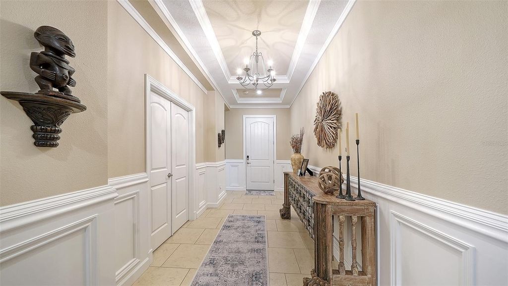 Image 6 of property listing at 13071 UTOPIA LOOP, Bradenton, FL 34211