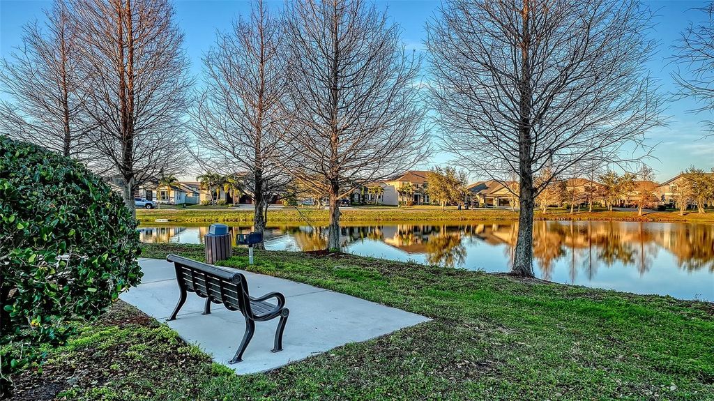 Image 61 of property listing at 13071 UTOPIA LOOP, Bradenton, FL 34211