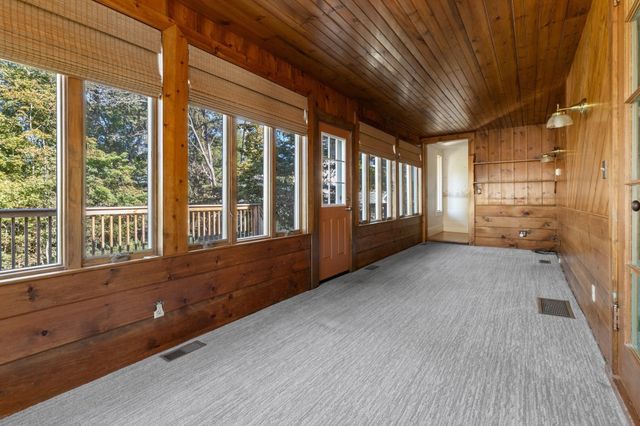 32 Morton St, Andover, MA 01810