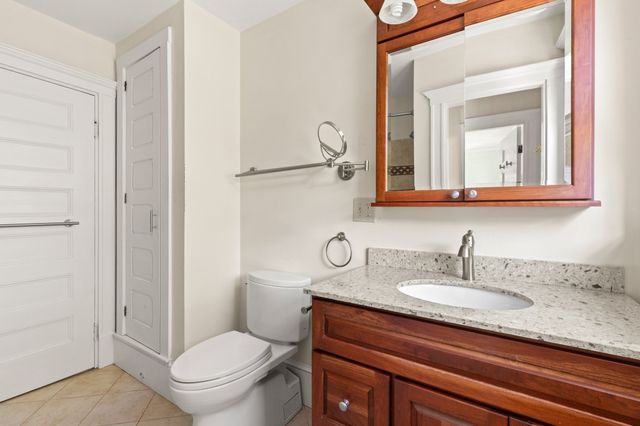 32 Morton St, Andover, MA 01810
