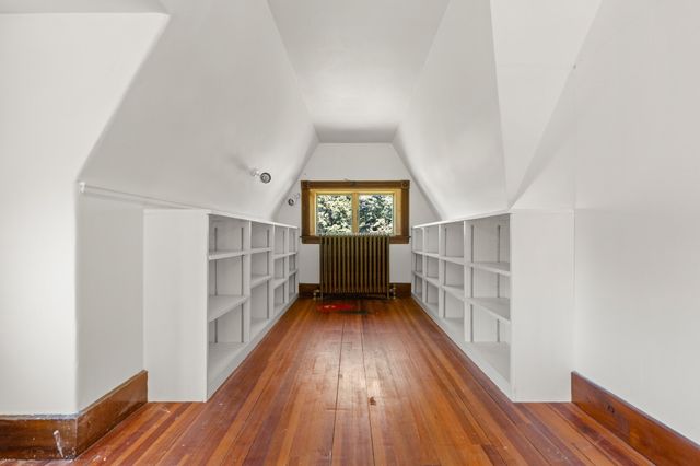 32 Morton St, Andover, MA 01810