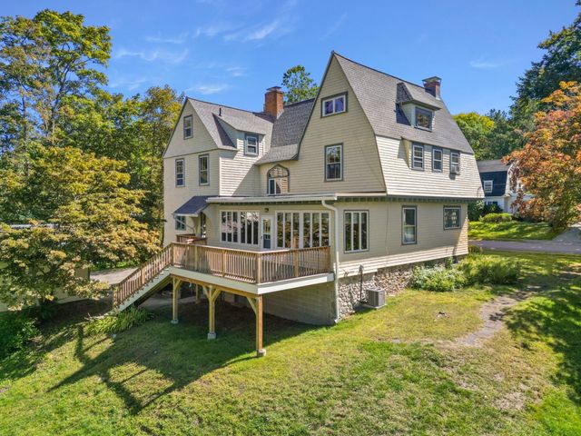 32 Morton St, Andover, MA 01810