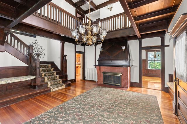 32 Morton St, Andover, MA 01810
