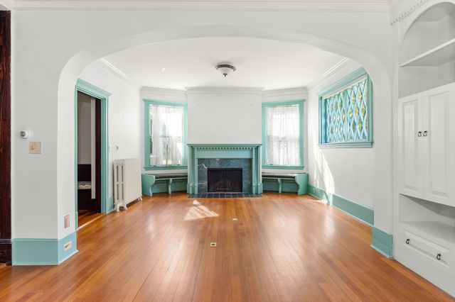 32 Morton St, Andover, MA 01810