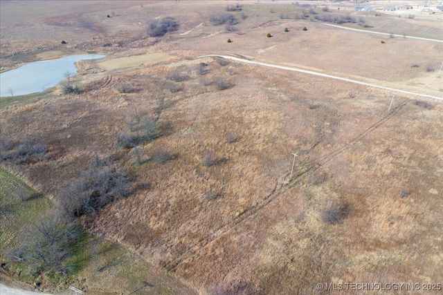 13740 N Sandstone Avenue, Skiatook, OK 74070