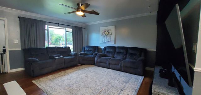 3800 NE 4th Avenue, Deerfield Beach, FL 33064