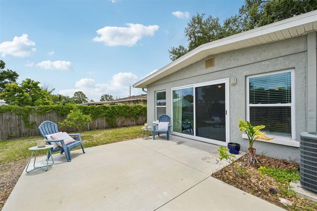5005 BEE RIDGE ROAD, Sarasota, FL 34233