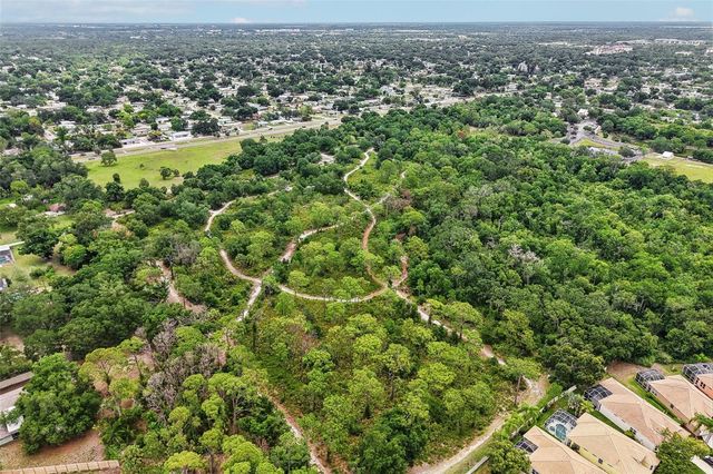 5005 BEE RIDGE ROAD, Sarasota, FL 34233