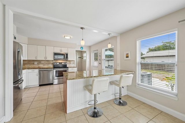 5005 BEE RIDGE ROAD, Sarasota, FL 34233