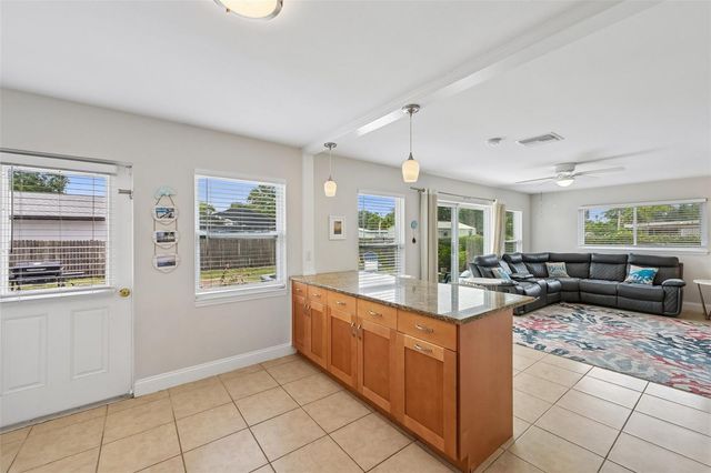 5005 BEE RIDGE ROAD, Sarasota, FL 34233