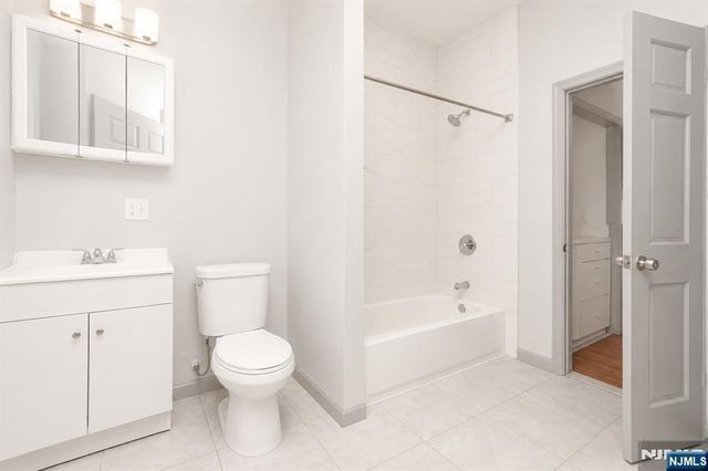 238 Fulton Avenue, Jersey City, NJ 07305