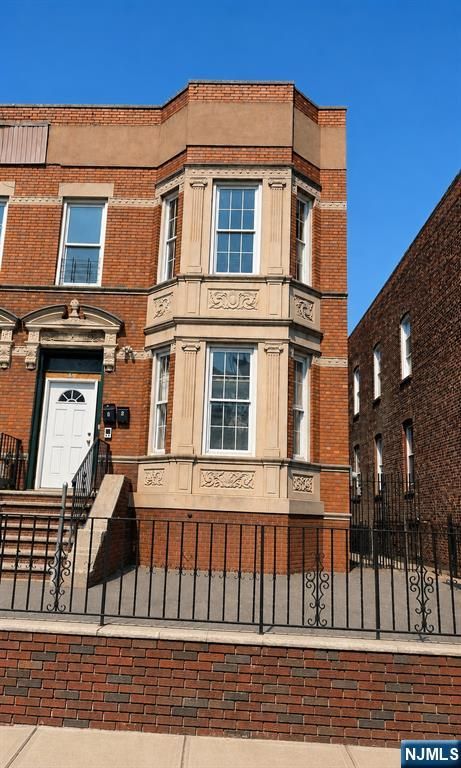 238 Fulton Avenue, Jersey City, NJ 07305