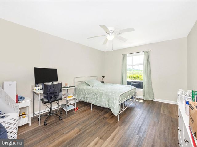 21712 CHEWSVILLE RD, Smithsburg, MD 21783