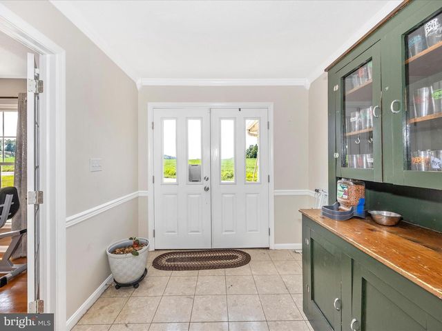 21712 CHEWSVILLE RD, Smithsburg, MD 21783