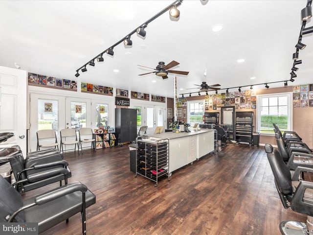 21712 CHEWSVILLE RD, Smithsburg, MD 21783