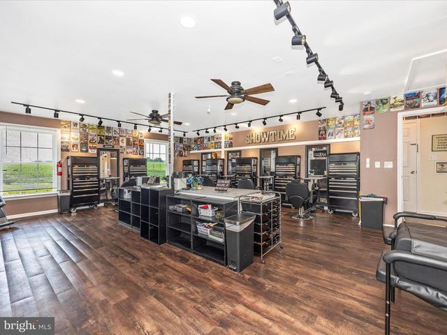 21712 CHEWSVILLE RD, Smithsburg, MD 21783