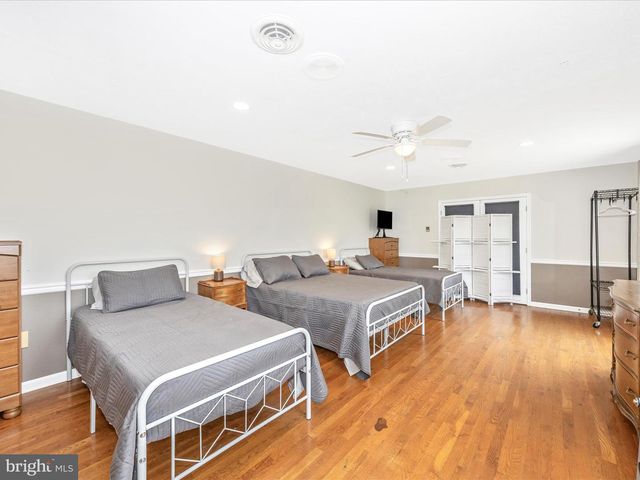 21712 CHEWSVILLE RD, Smithsburg, MD 21783