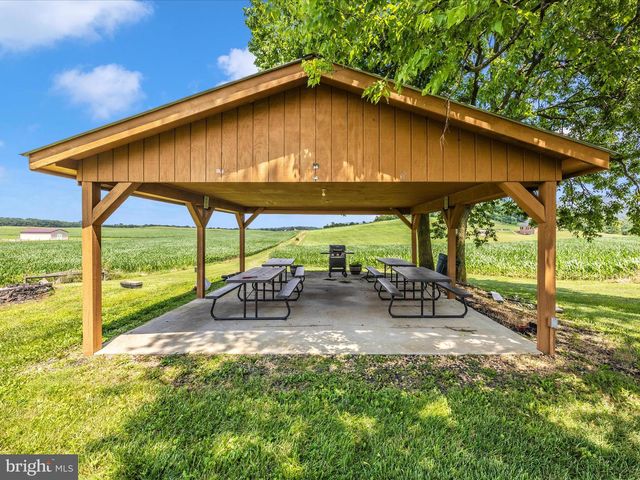 21712 CHEWSVILLE RD, Smithsburg, MD 21783