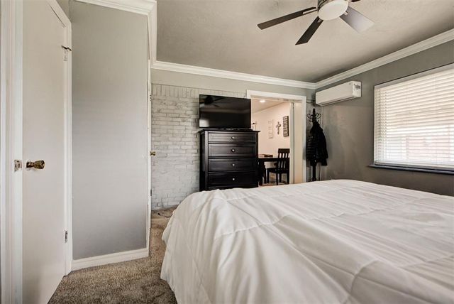 1608 Carlisle Court, The Village, OK 73120