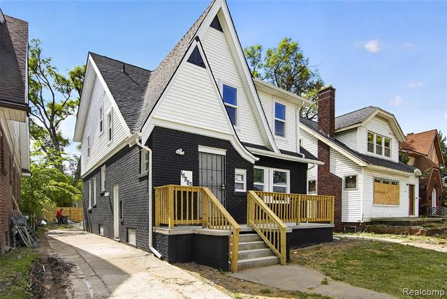16883 Santa Rosa Drive, Detroit, MI 48221
