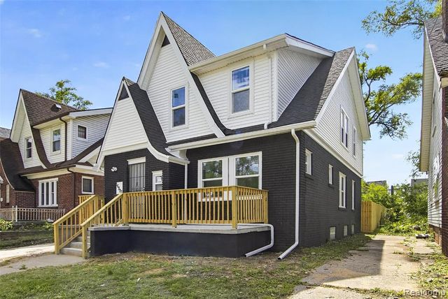 16883 Santa Rosa Drive, Detroit, MI 48221