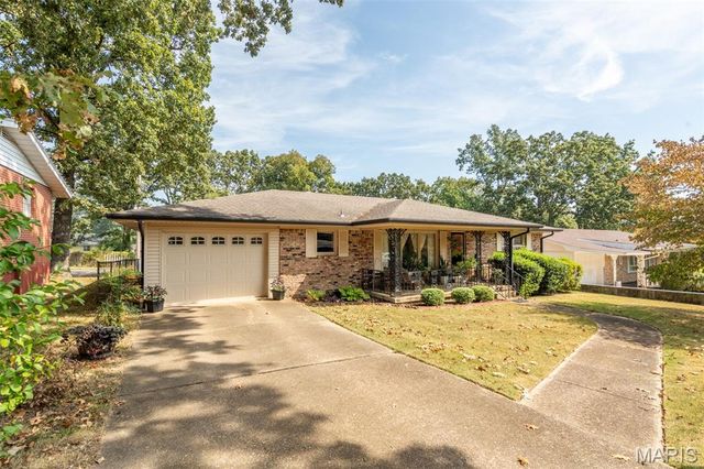 1715 Big Bend, Poplar Bluff, MO 63901