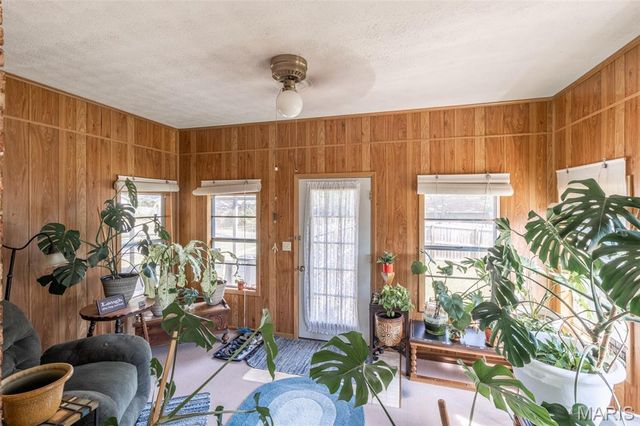 1715 Big Bend, Poplar Bluff, MO 63901