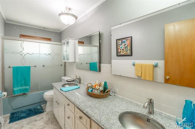 1715 Big Bend, Poplar Bluff, MO 63901