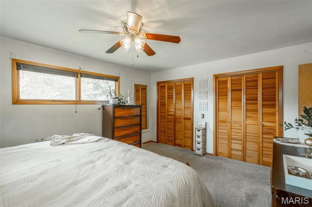 1715 Big Bend, Poplar Bluff, MO 63901