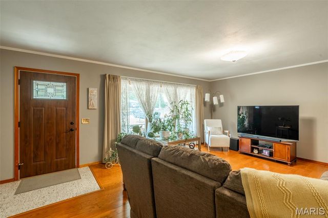 1715 Big Bend, Poplar Bluff, MO 63901