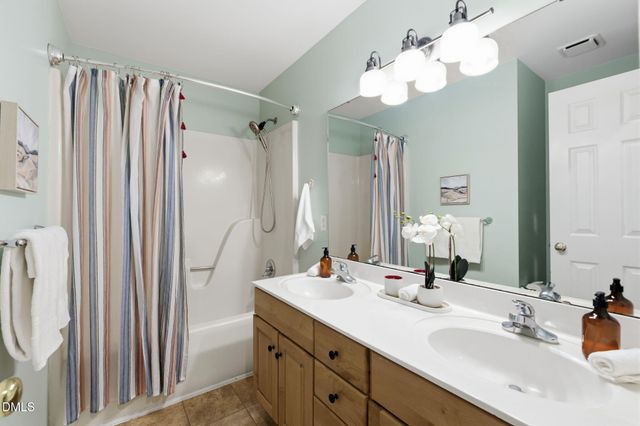 203 Mel Oaks Drive, Chapel Hill, NC 27516