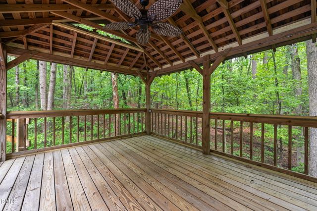203 Mel Oaks Drive, Chapel Hill, NC 27516