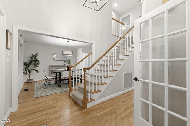 203 Mel Oaks Drive, Chapel Hill, NC 27516