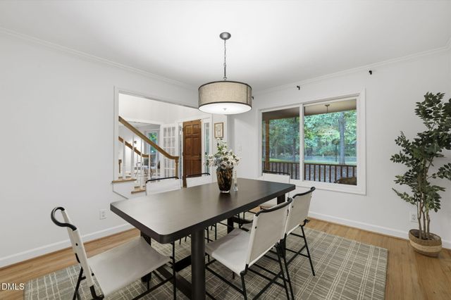 203 Mel Oaks Drive, Chapel Hill, NC 27516