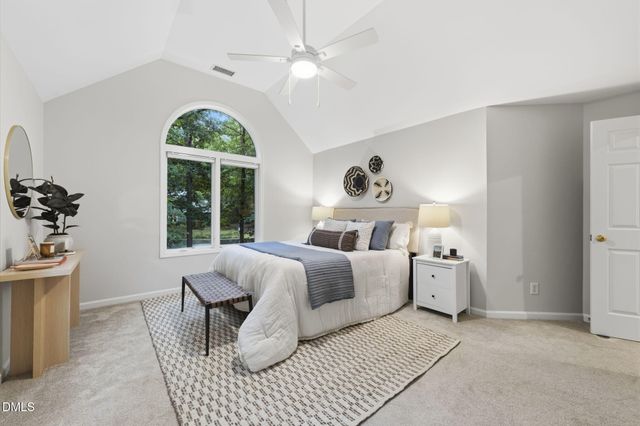 203 Mel Oaks Drive, Chapel Hill, NC 27516
