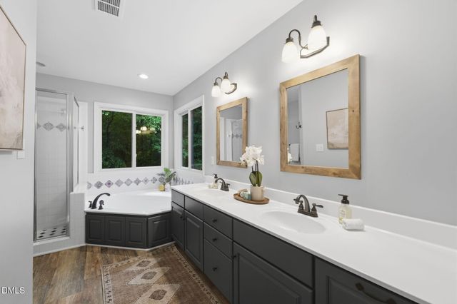 203 Mel Oaks Drive, Chapel Hill, NC 27516