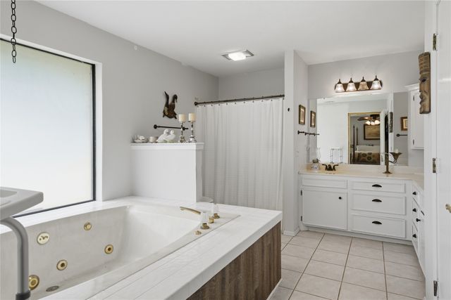 115 Imperial Drive, Mabank, TX 75156