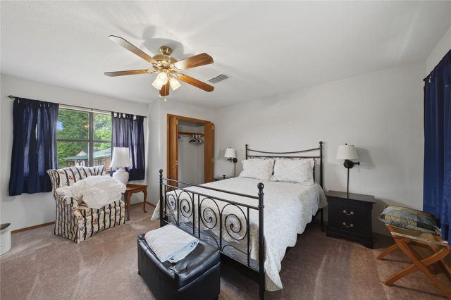 115 Imperial Drive, Mabank, TX 75156