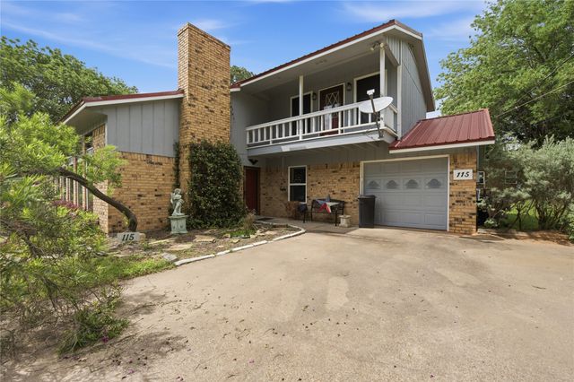 115 Imperial Drive, Mabank, TX 75156